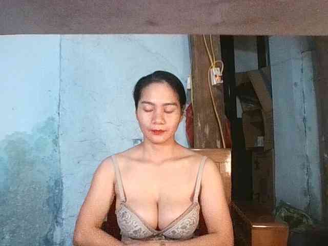 EllaShow93