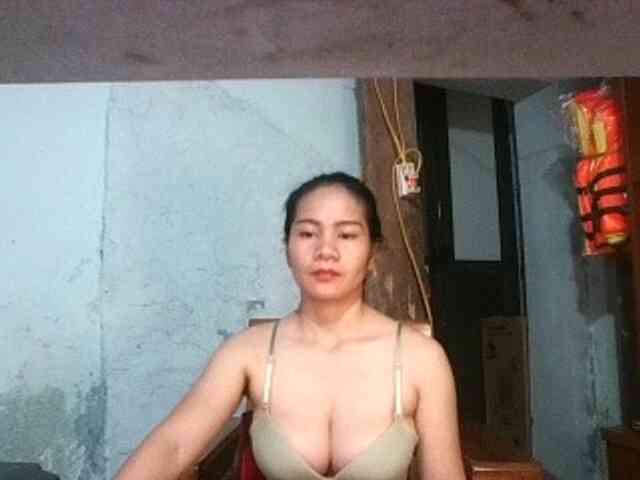 EllaShow93