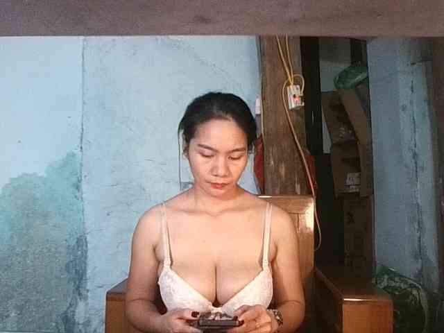 EllaShow93