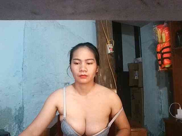 EllaShow93