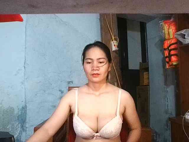 EllaShow93