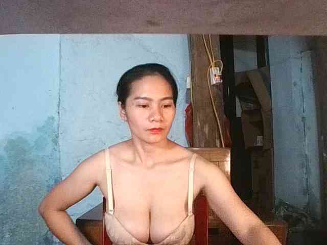 EllaShow93