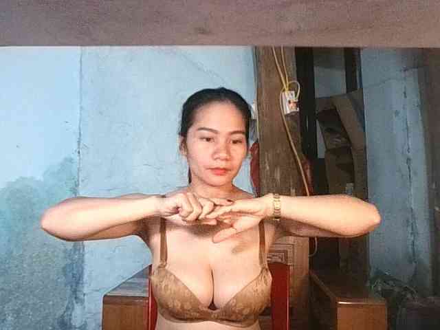 EllaShow93