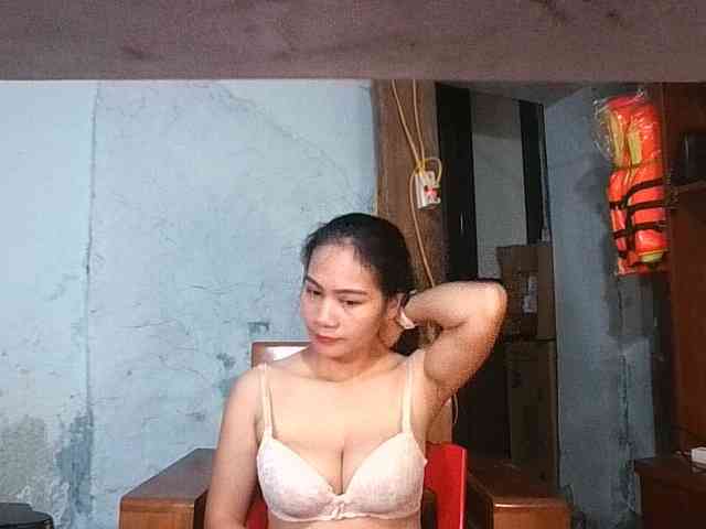 EllaShow93