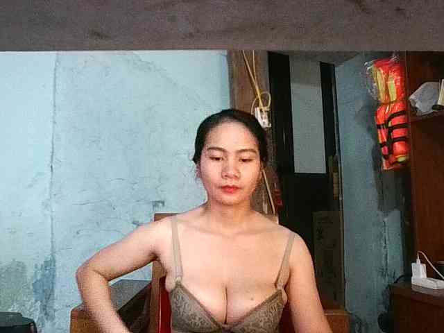 EllaShow93