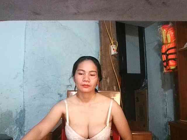 EllaShow93