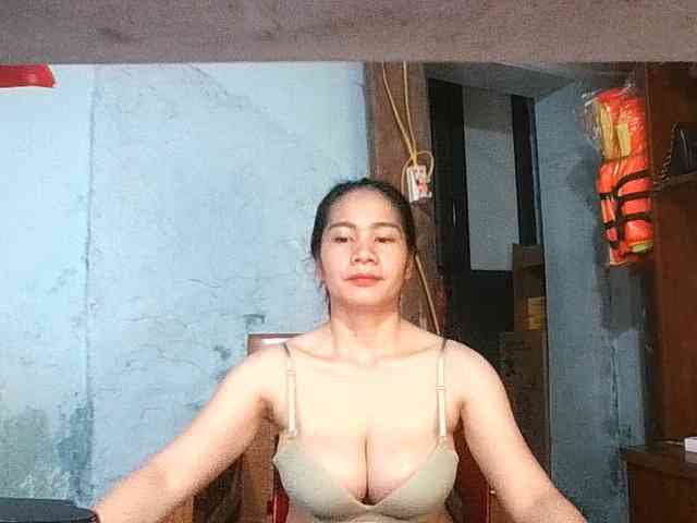 EllaShow93