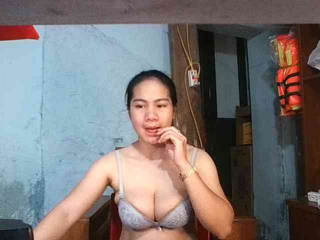 EllaShow93