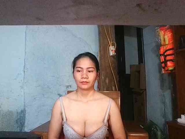 EllaShow93