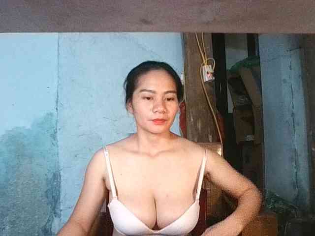 EllaShow93