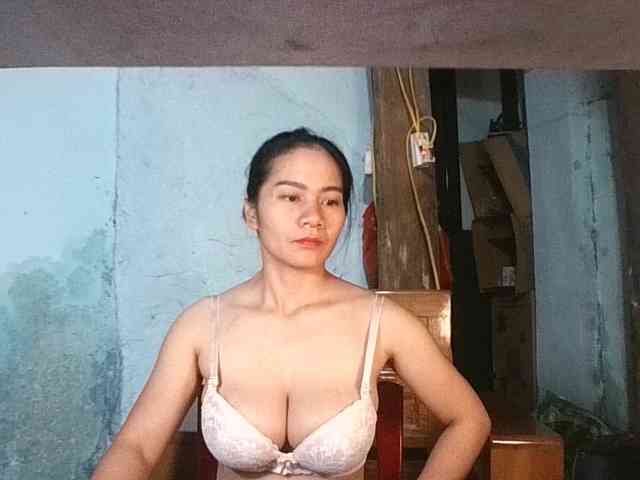 EllaShow93