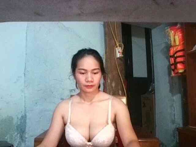EllaShow93