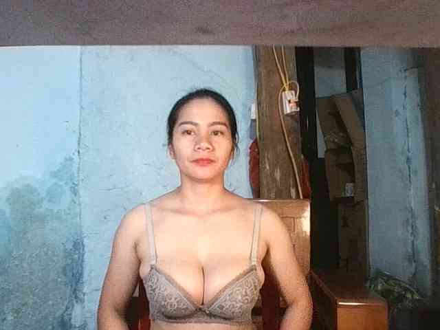 EllaShow93
