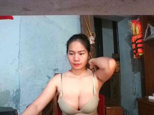EllaShow93