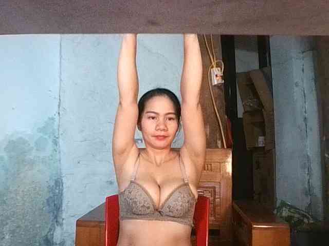EllaShow93