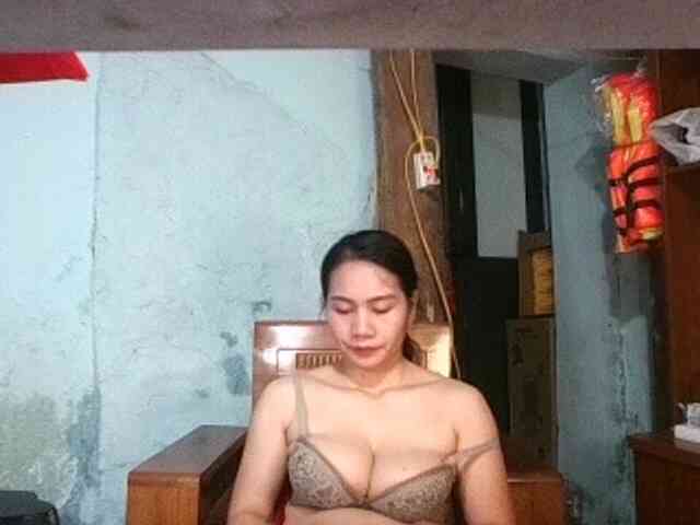 EllaShow93