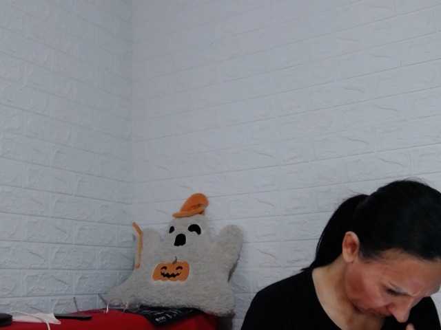 Brunetasexy1 live cam preview