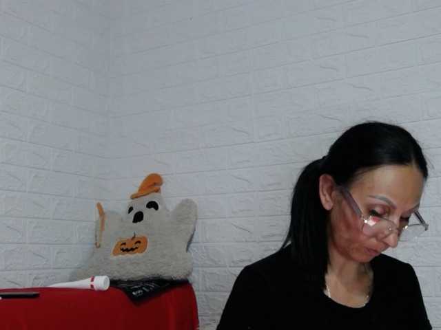 Brunetasexy1 live cam preview