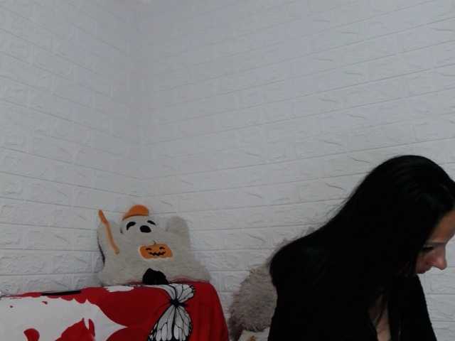 Brunetasexy1 live cam preview