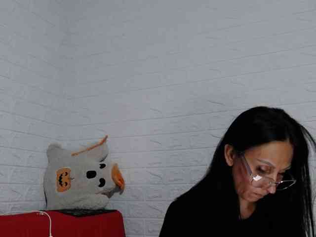 Brunetasexy1's webcam live show