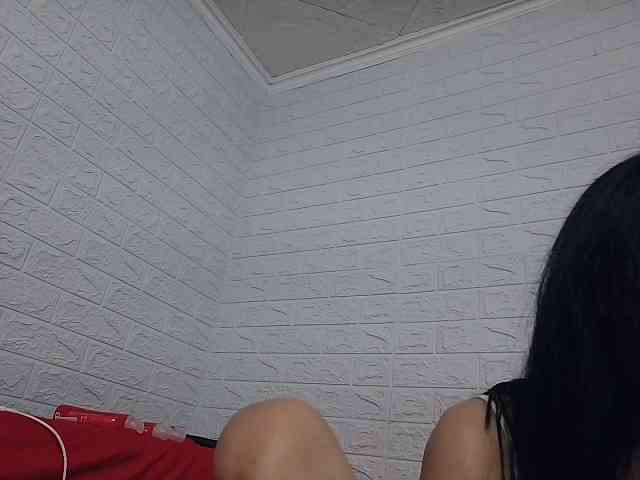 Brunetasexy1 webcam