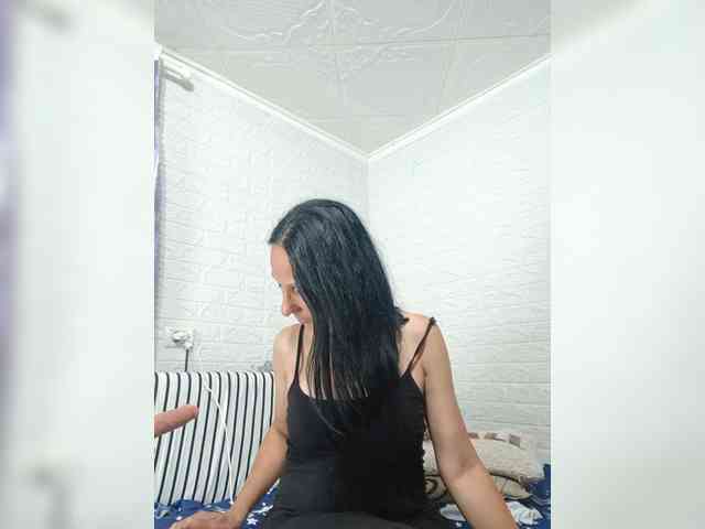 Brunetasexy1 Brunetasexy1