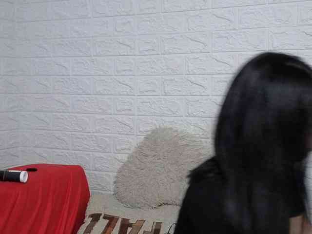 Brunetasexy1 webcam