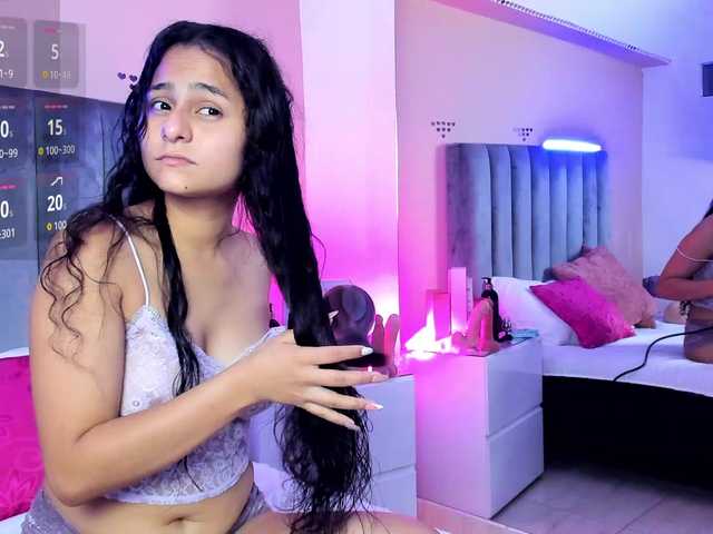 Giselle-Roldan live cam on BongaCams