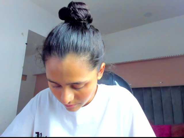 Giselle-Roldan live cam on BongaCams