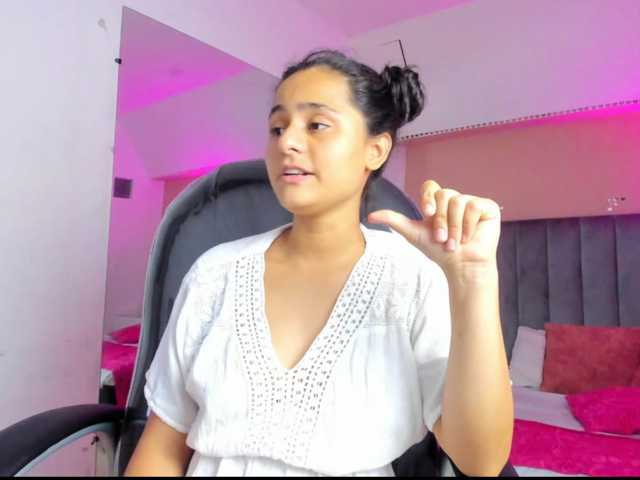 Giselle-Roldan live cam on BongaCams