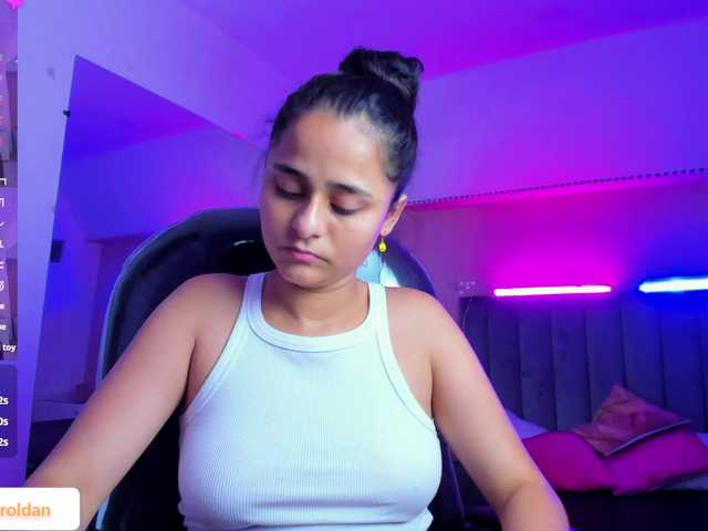 Giselle-Roldan live cam on BongaCams