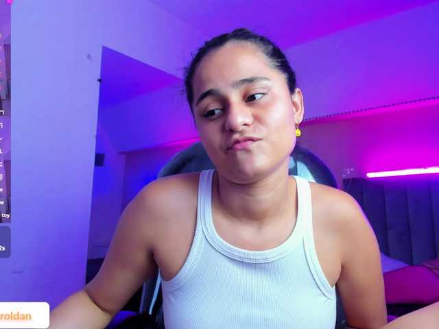 Giselle-Roldan live cam on BongaCams