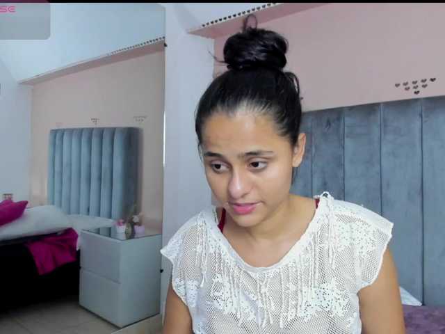 Giselle-Roldan live cam on BongaCams