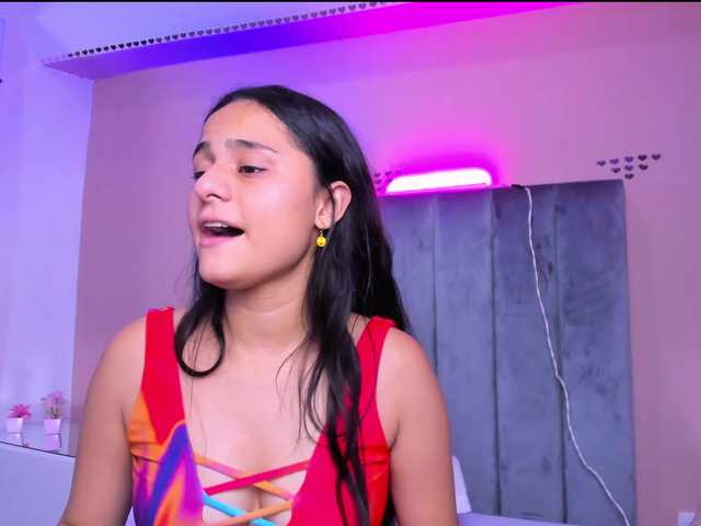 Giselle-Roldan live cam on BongaCams