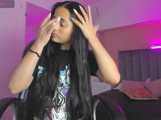 Giselle-Roldan live cam on BongaCams