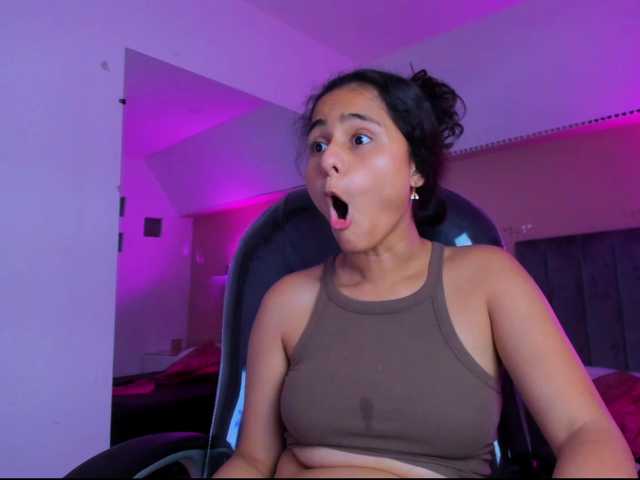 Giselle-Roldan live cam on BongaCams