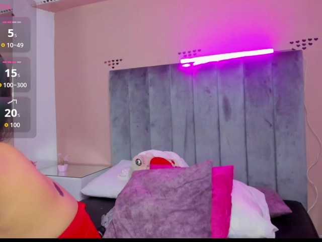 Giselle-Roldan live cam on BongaCams