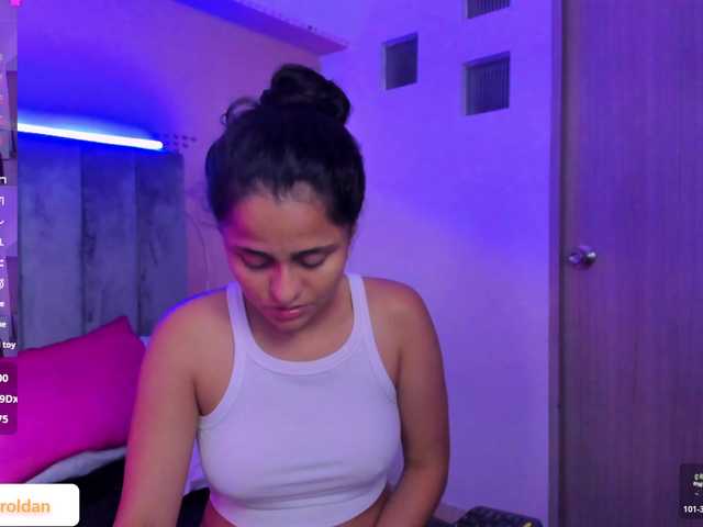Giselle-Roldan live cam on BongaCams