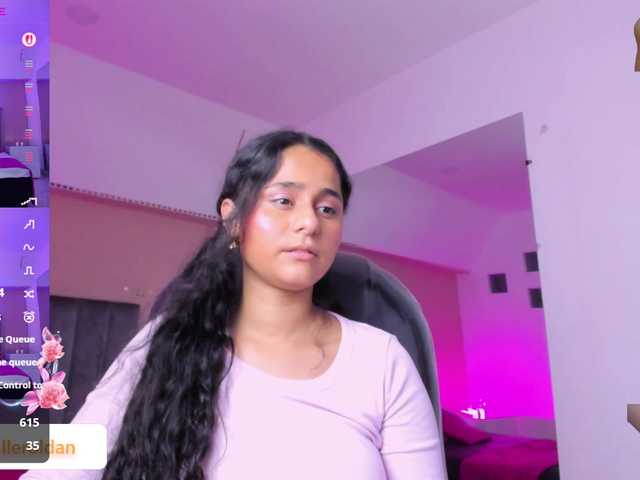 Giselle-Roldan live cam on BongaCams