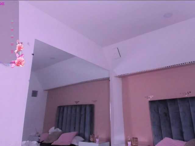 Giselle-Roldan live cam on BongaCams