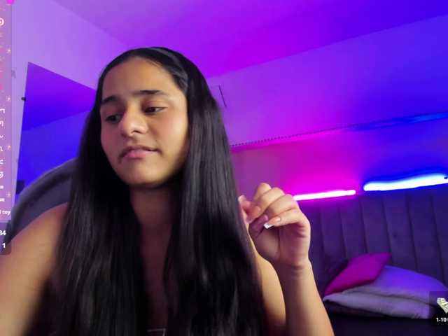 Giselle-Roldan live cam on BongaCams