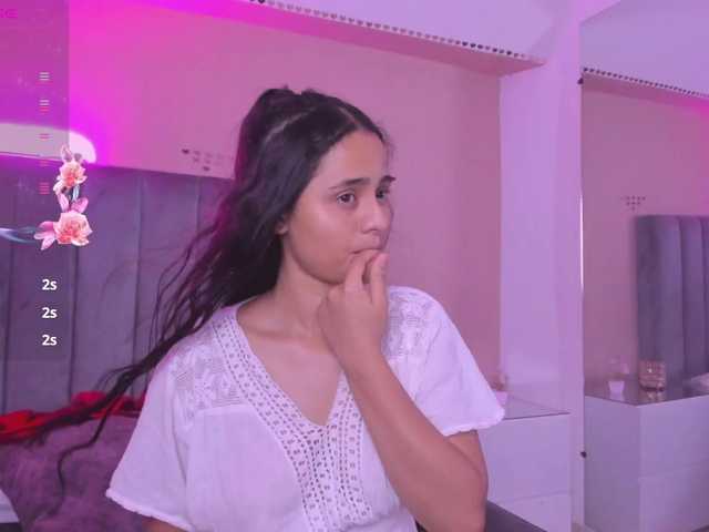 Giselle-Roldan live cam on BongaCams