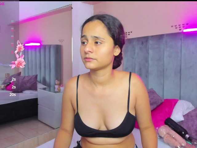 Giselle-Roldan live cam on BongaCams
