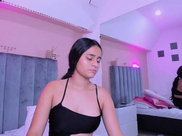 Giselle-Roldan live cam on BongaCams
