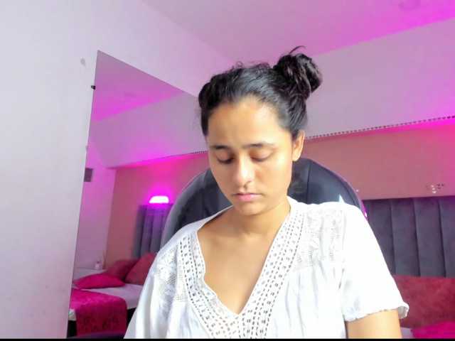 Giselle-Roldan live cam on BongaCams