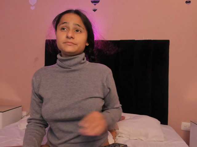 Giselle-Roldan live cam on BongaCams