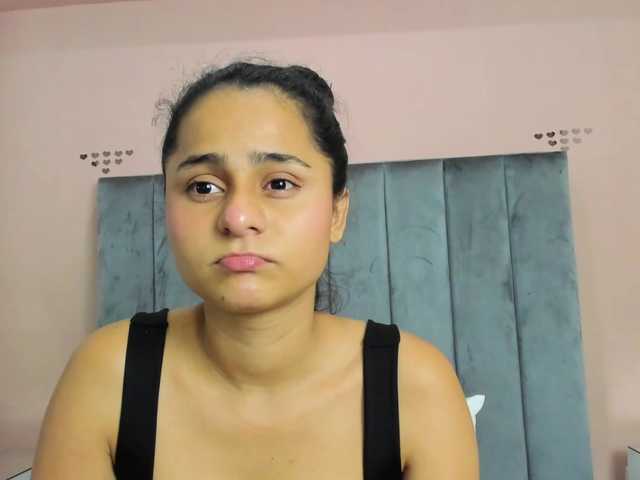 Giselle-Roldan live cam on BongaCams