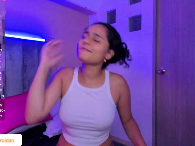 Giselle-Roldan live cam on BongaCams