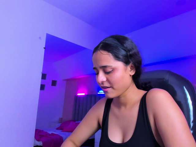 Giselle-Roldan live webcam show