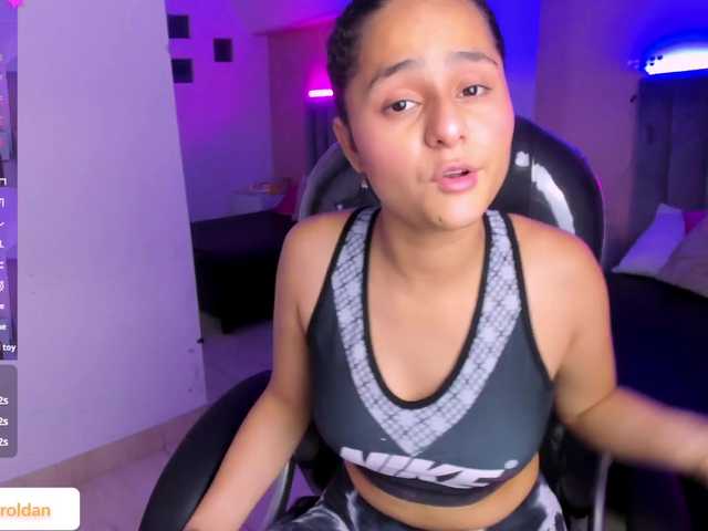 Giselle-Roldan live cam on BongaCams